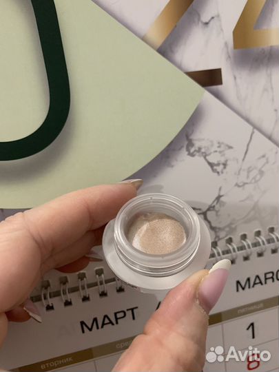 Тени Кремовые