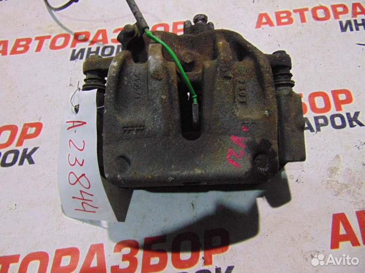 Суппорт передний левый для Land Rover Discovery 4