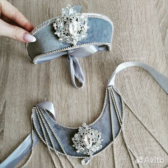 Комплект кокошник и колье