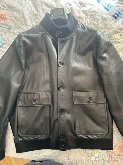 Кожаная куртка Kasumov