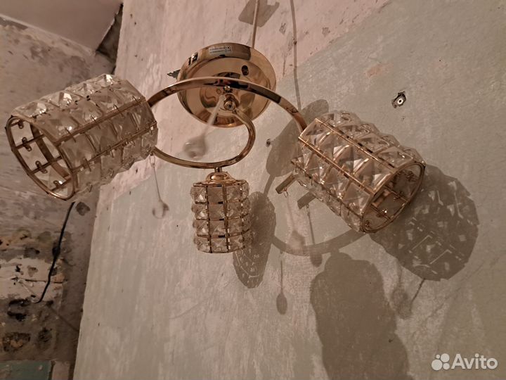 Люстра потолочная