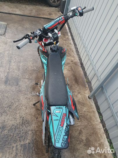 Regulmoto seven medalist 150EM