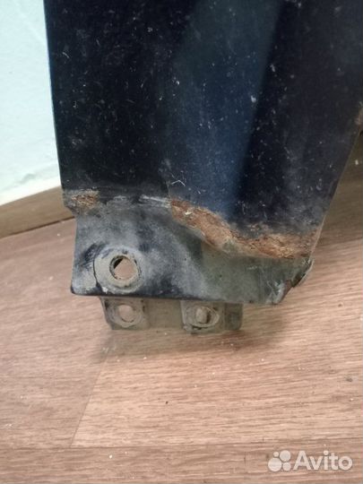 Крыло переднее правое Volkswagen Passat B5 седан