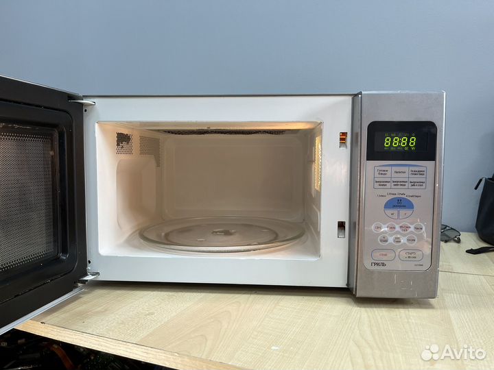 2 Б/У микроволновые печи