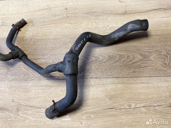 Renault scenic 1 патрубок,шланг охлаждения