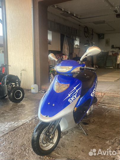 Скутер ABM Sky 50