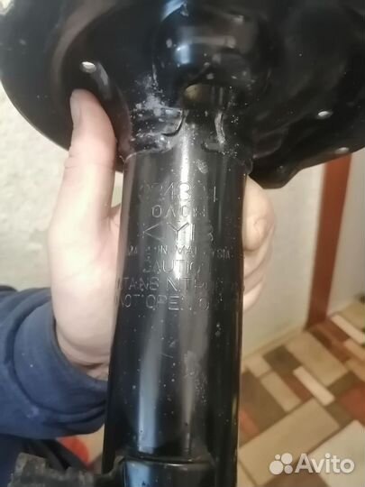 Стойка передняя