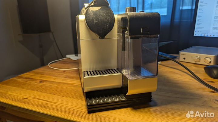 Кофемашина delonghi nespresso