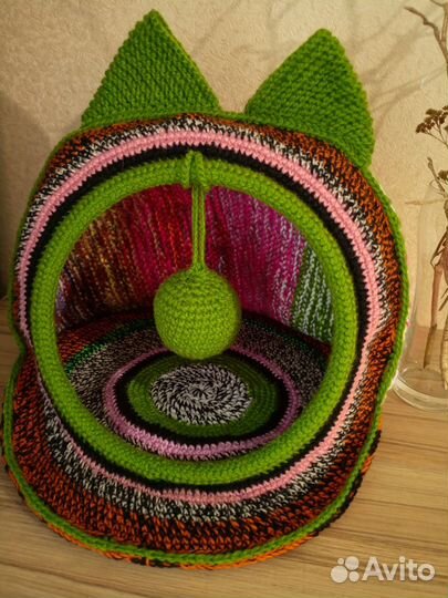 Домик для маленькой собачки, кошечки