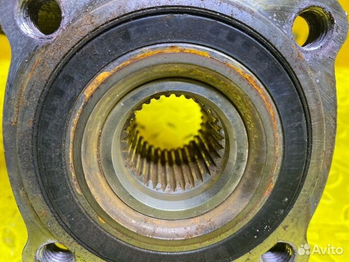 Ступица задняя Bmw 7 E65 N62B48 2007