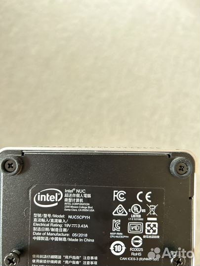 Миникомпьютер NUC5cpyh