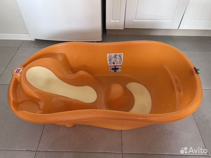 Ванночка для купания с горкой