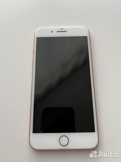 Телефон iPhone 8 plus