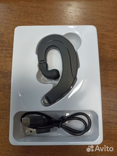 Bluetooth гарнитура с микрофоном