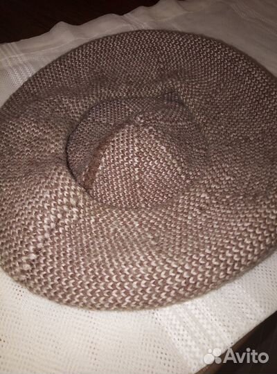 Берет женский