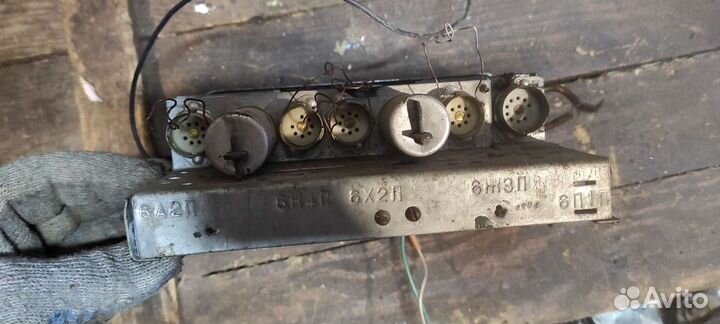 Ламповый Авторадиоприемник ретро