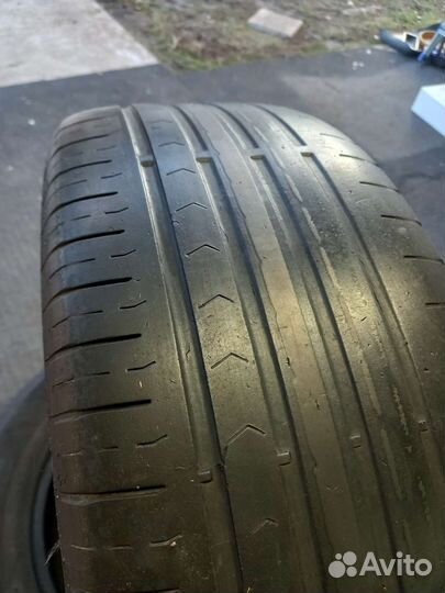 Continental ContiPremiumContact 5 215/60 R16