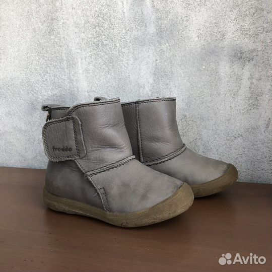 Демисезонные сапожки ботинки