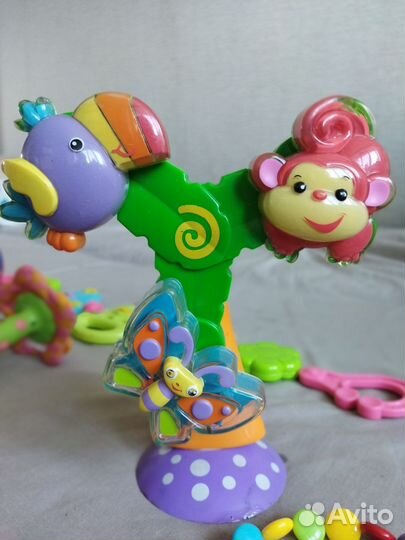 Развивающие игрушки для малышей пакетом