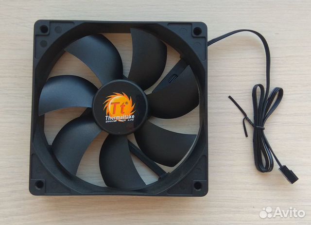 Вентиляторы, кулеры, радиаторы, термоинтерфейсы