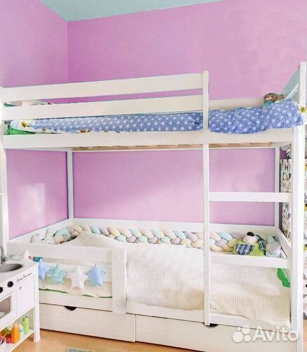 Кровать двухъярусная 