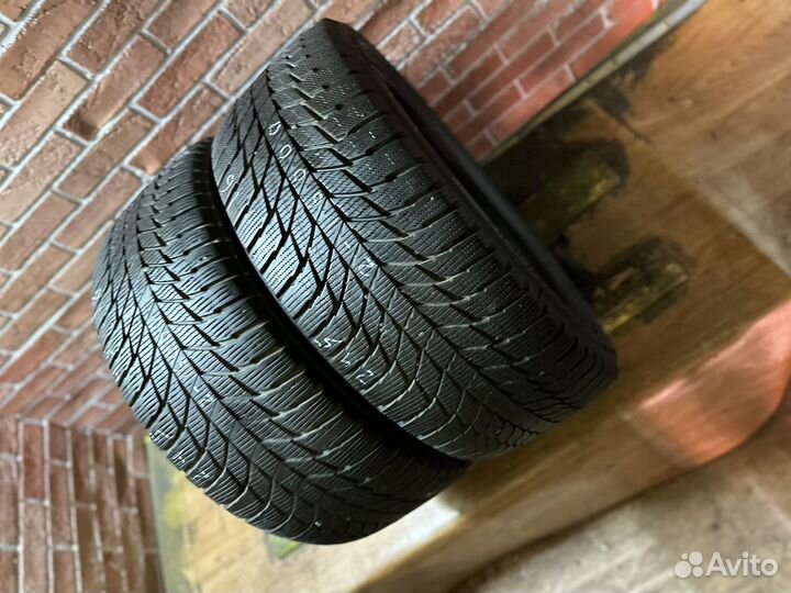 Triangle Snowlink TWT02 245/45 R18 100R