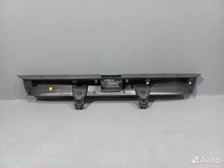 Обшивка багажника Skoda Rapid 1