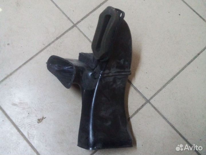Воздуховод отопителя vito 639 кузов 6398300045