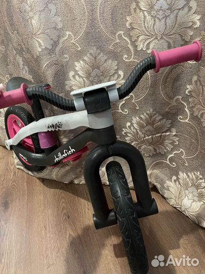 Продам беговел bmx