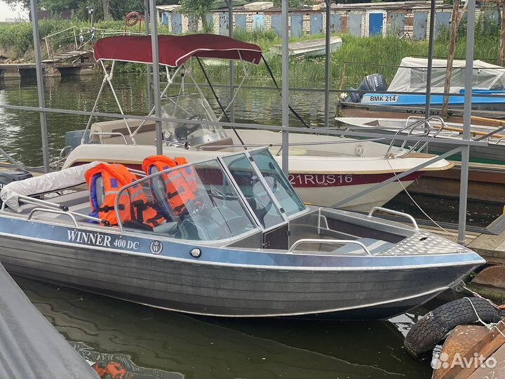 Продам лодку с мотором