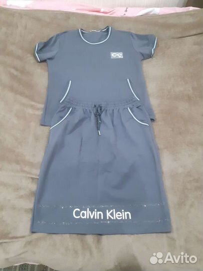 Костюм женский