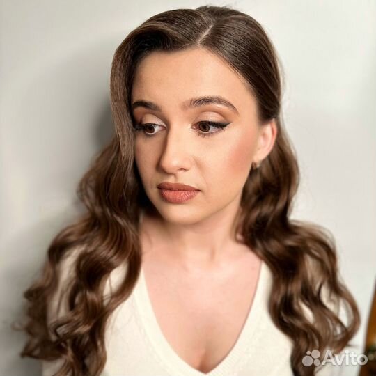 Визажист - мастер по прическам