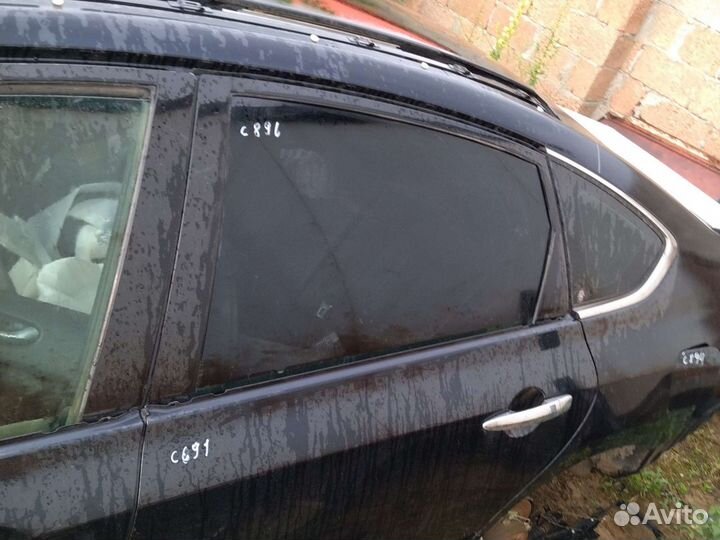 Nissan Teana j 32 стекло