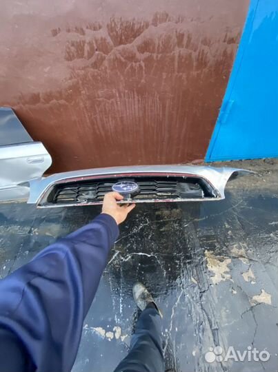 Капот с решеткой