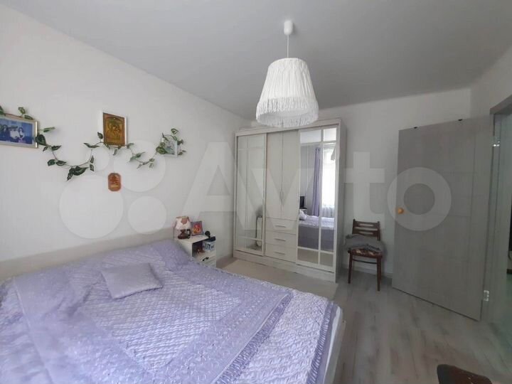 2-к. квартира, 51 м², 1/6 эт.