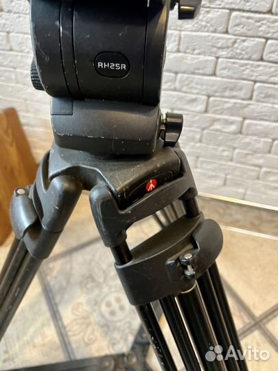 Штатив Manfrotto 501