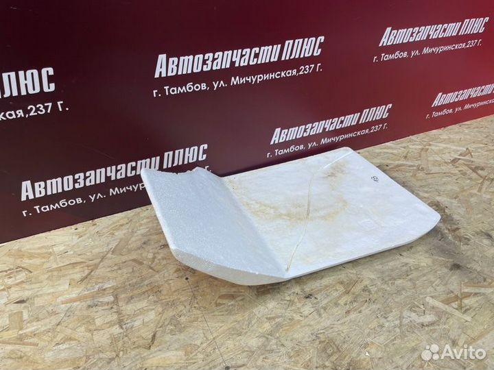 Шумоизоляция пола передняя правая Renault Logan