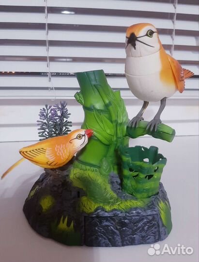 Шкатулка-статуэтка музыкальная