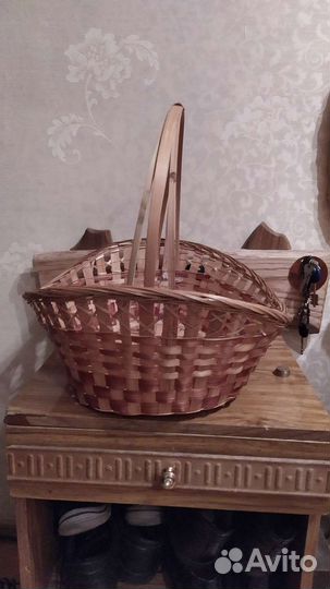 Корзина плетёная для лёгких предметов