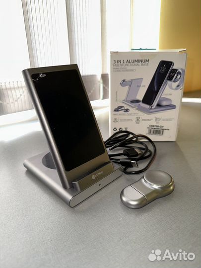Зарядное устройство на iPhone