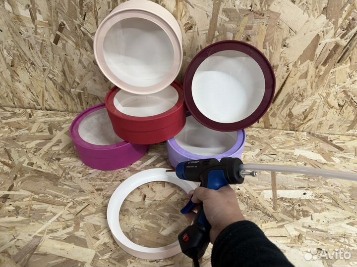 Клейка коробок