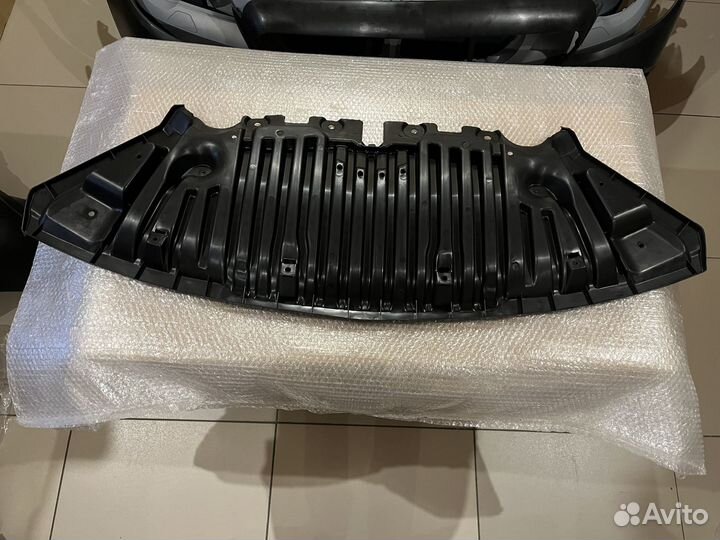 Нижний пыльник переднего бампера Mercedes GLK X204