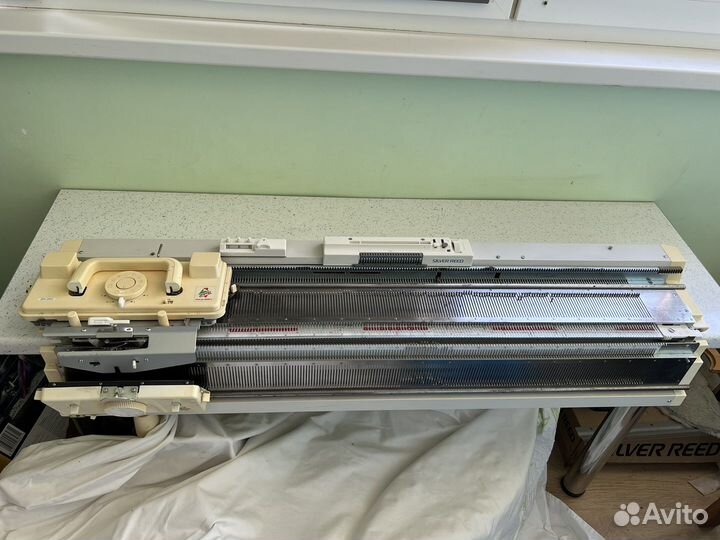 Вязальная машина Silver Reed