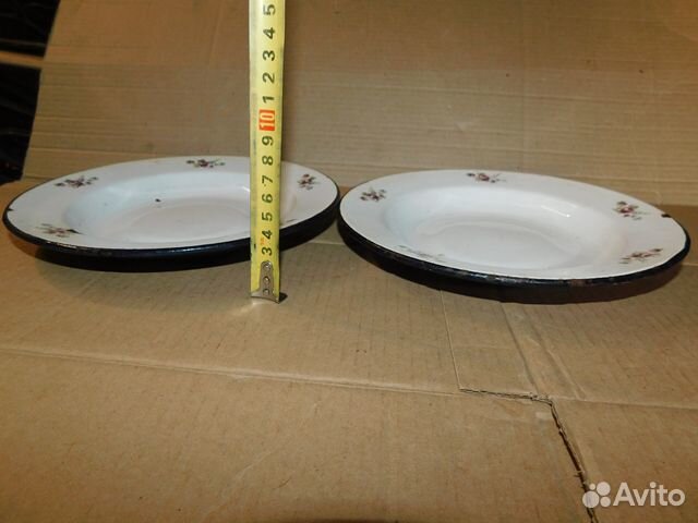 2 старинные,эмалированные,десертные тарелки СССР