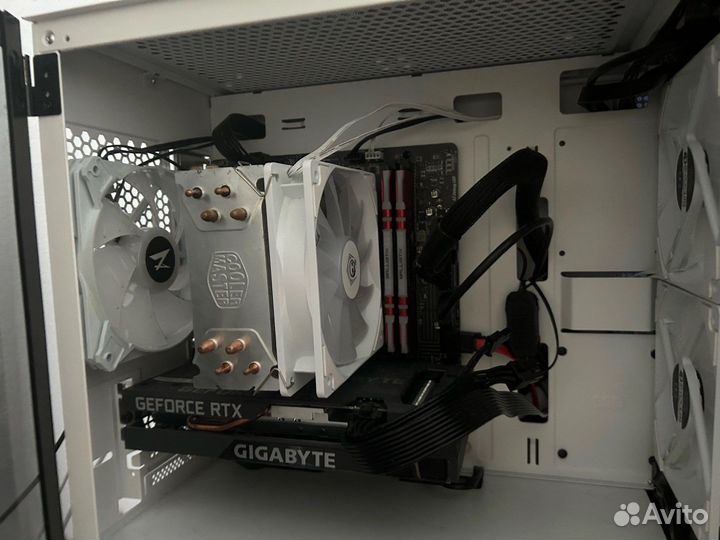 Crucial ballistix rgb ddr4 16gb 3200