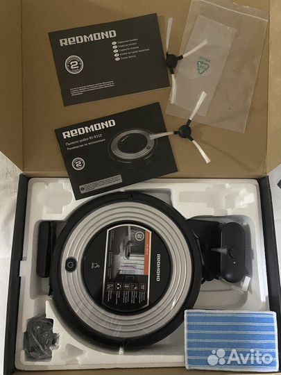 Робот пылесос redmond RV-R310