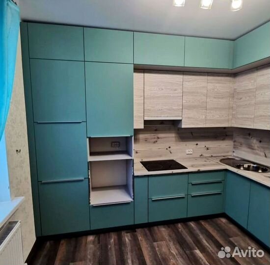 Кухни на заказ с глянцевыми фасадами