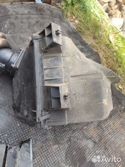 Audi A6C5 корпус воздушного фильтра