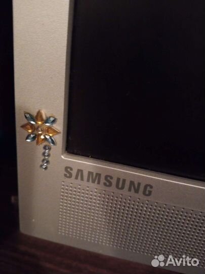 Монитор Samsung