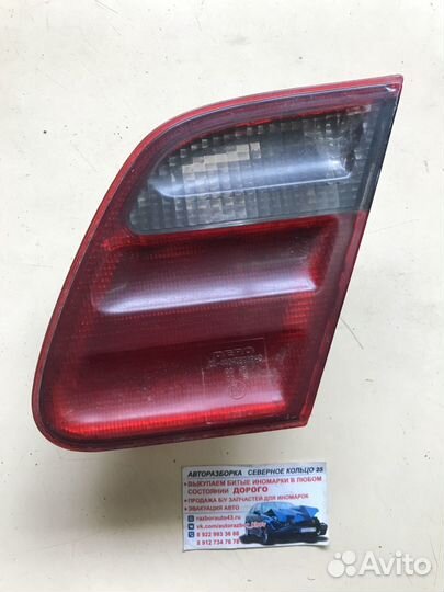 Фонарь правый внутренний Мерседес w210 Mercedes